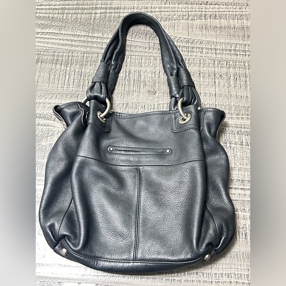 B. Makowsky Black Leather Shoulder Bag with Silver Accents - Picture 3 of 12